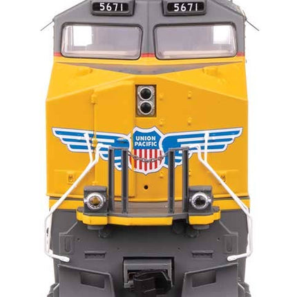 WalthersMainline 910-10234 GE ES44AC GEVO Union Pacific #5671 HO Scale - detail view 1