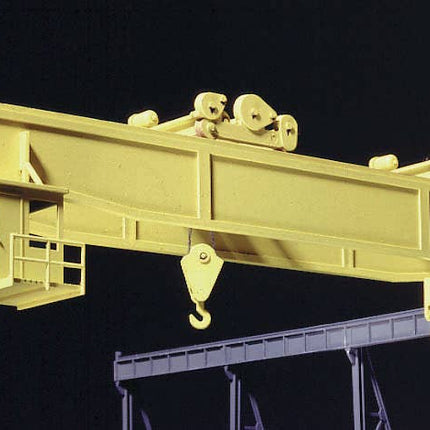 Walthers Cornerstone 3150 | Heavy-Duty Overhead Crane Building Kit | HO Scale