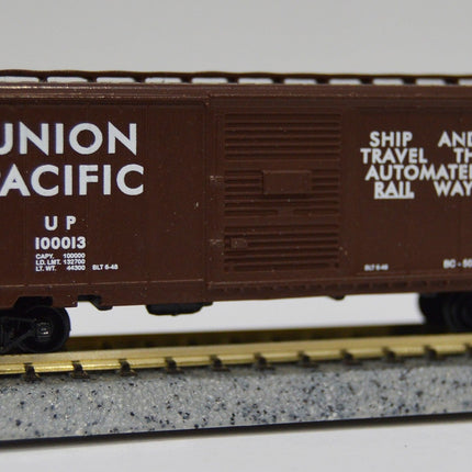 Value Trains 40-304 HO 40' PS-1 Boxcar - Union Pacific Ship & Travel Scheme