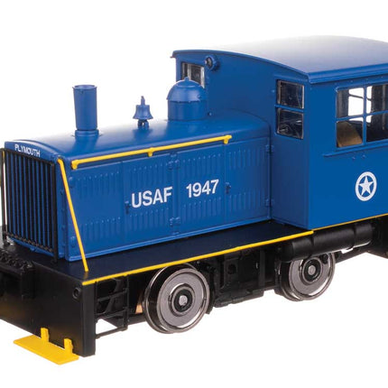 Walthers Mainline 910-10016 Plymouth ML-8 Industrial Switcher US Air Force USAF 1947 HO Scale DC diesel locomotive