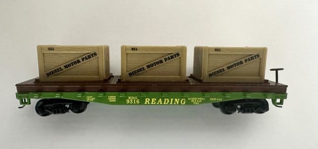 Rock Island Hobby 032214 HO Scale 40' Flat Car with Diesel Motor Parts Crates - Reading (RDG) #9316