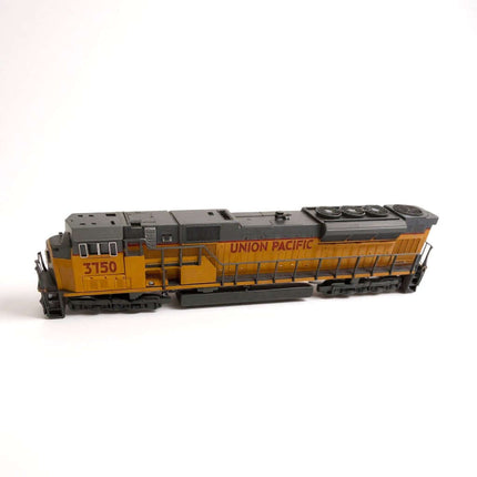 Kato 176-5625 | EMD SD90/43MAC – Standard DC – Union Pacific #3750 | N Scale model locomotive