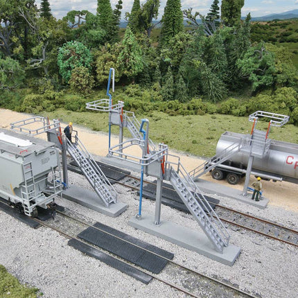 Walthers Cornerstone 4037 | Modern Loading Racks 4-Pack Building Kit | HO Scale