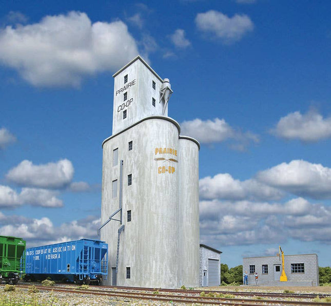 Walthers Cornerstone 4047 | Prairie Co-Op Elevator Building Kit | HO Scale