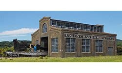 Walthers Cornerstone 933-4021 Union Crane and Shovel Building Kit HO Scale - assembled model