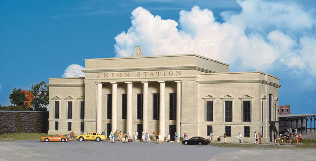 Walthers Cornerstone 933-3094 Union Station kit HO scale - box art