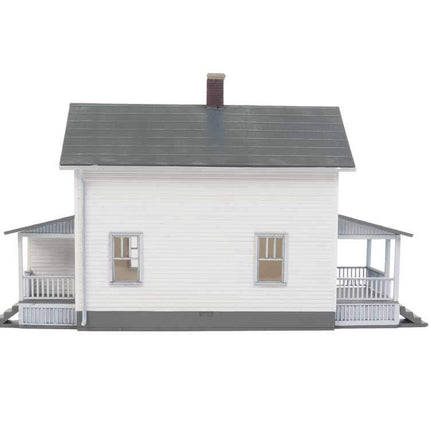 Walthers Cornerstone 933-3790 | Company House (2-Pack) | HO Scale model home with porch and realistic siding.