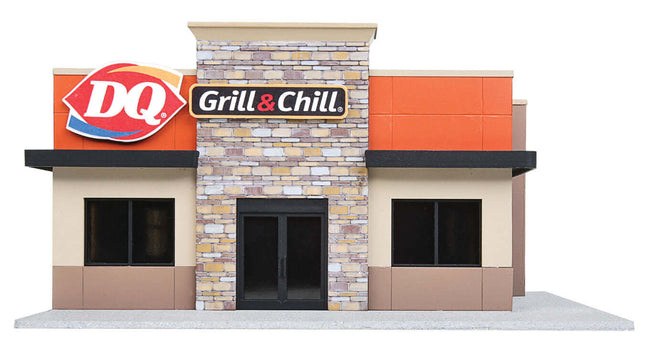 Walthers Cornerstone 933-3485 | DQ Grill & Chill Restaurant – Plastic Building Kit | HO Scale - Model building kit exterior view.