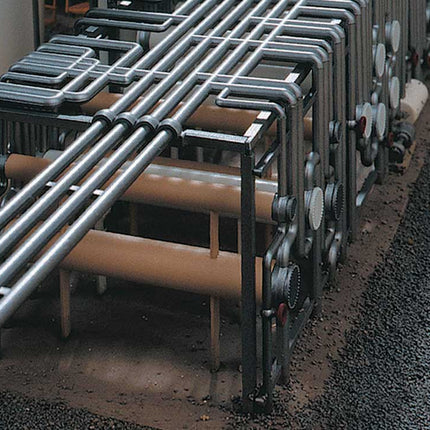 Walthers Cornerstone 933-3705 | United Petroleum Refining | HO Scale industrial piping detail