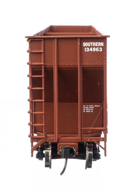 WalthersMainline 910-6786 | 73'3" Greenville 7,000 Cubic Foot Wood Chip Hopper - Ready to Run - Southern Railway #134963 (brown, white; large name & number) | HO Scale