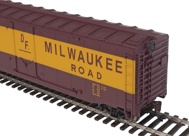 WalthersTrainline 931-1405 | Boxcar - Ready to Run - Milwaukee Road #8491 | HO Scale
