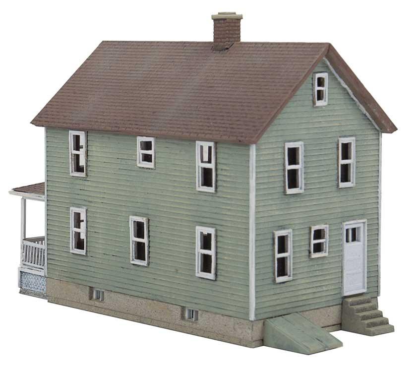 Walthers Cornerstone 933-3888 | Two-Story Frame House | N Scale