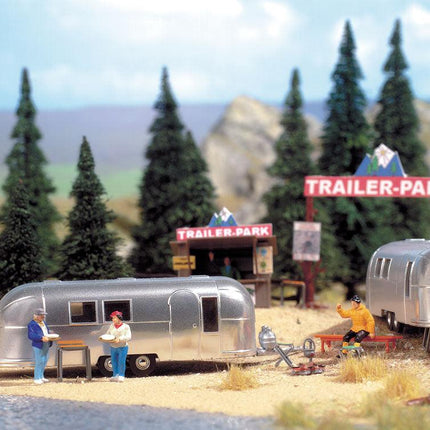 Walthers SceneMaster 949-2902 | Camp Site with Two Trailers Kit | HO Scale