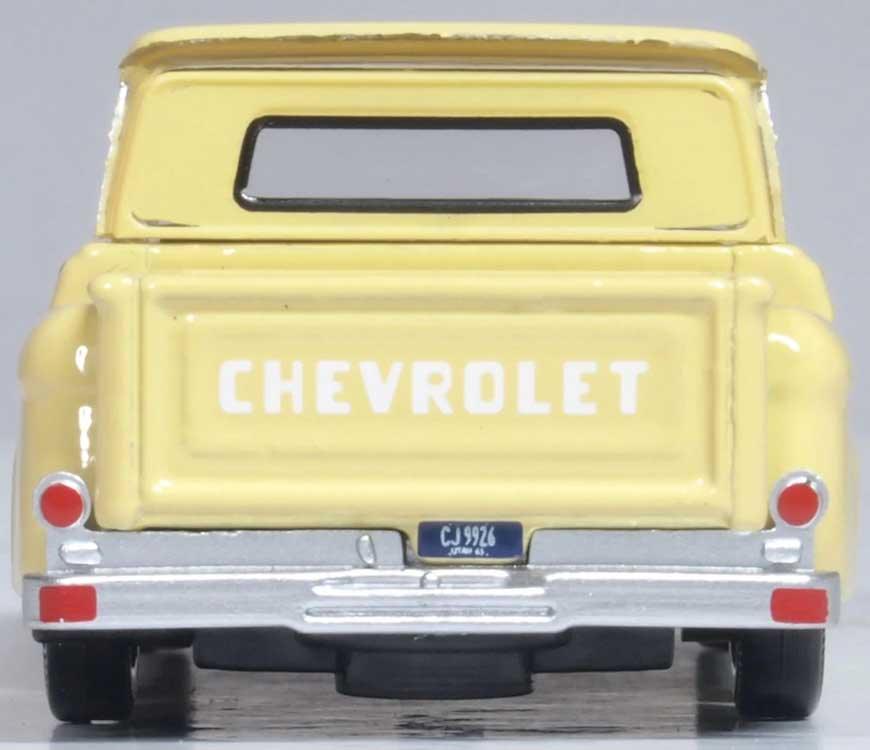 Oxford Diecast 87CP65007 | 1965 Chevrolet Stepside Pickup | HO Scale