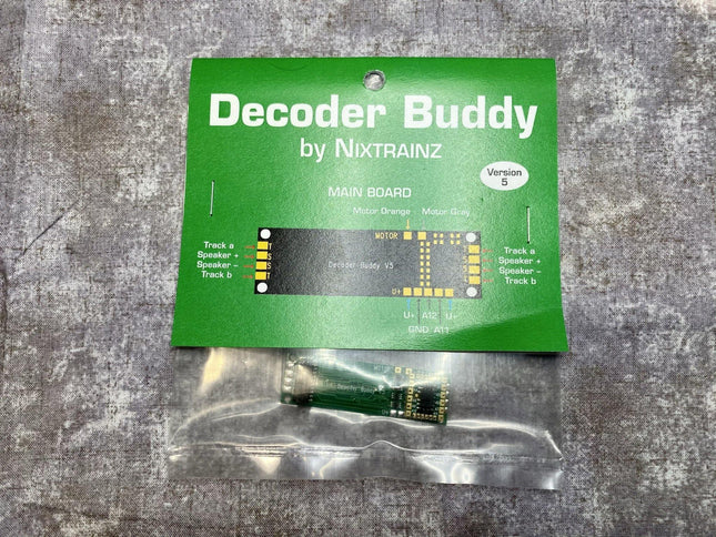 NixTrainz | Decoder Buddy Version 5B (12 Outputs)